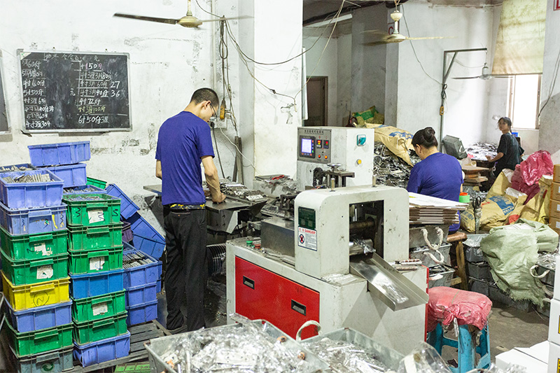 Nossa fábrica está equipada com equipamentos avançados de produção,