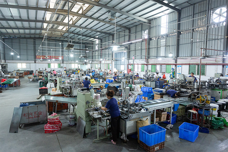 Nossa fábrica está equipada com equipamentos avançados de produção,